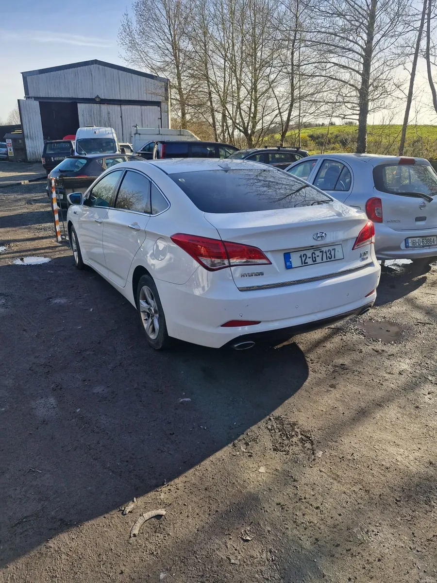 Hyundai i40 2012 - Image 1