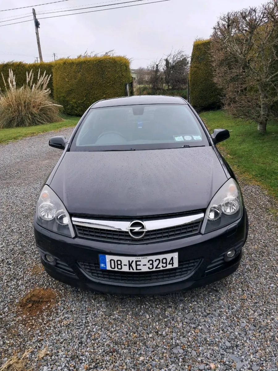 Opel Astra 2008 - Image 2