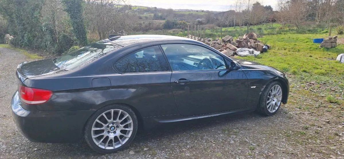 BMW 3-Series 2008 Coupe/Diesel/Manual. - Image 2