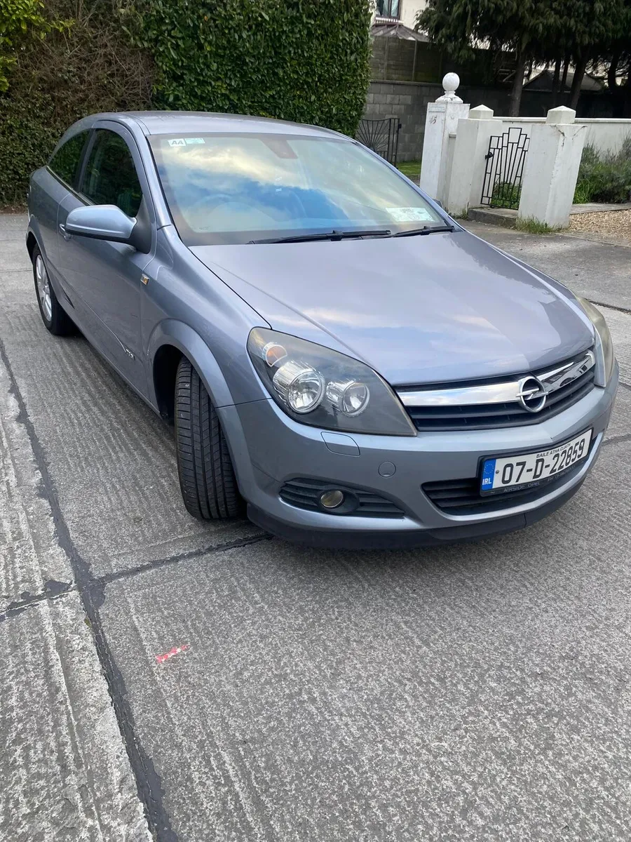 Opel Astra, 1.4 Design, 52K, NctD 02/27, 2007 - Image 1