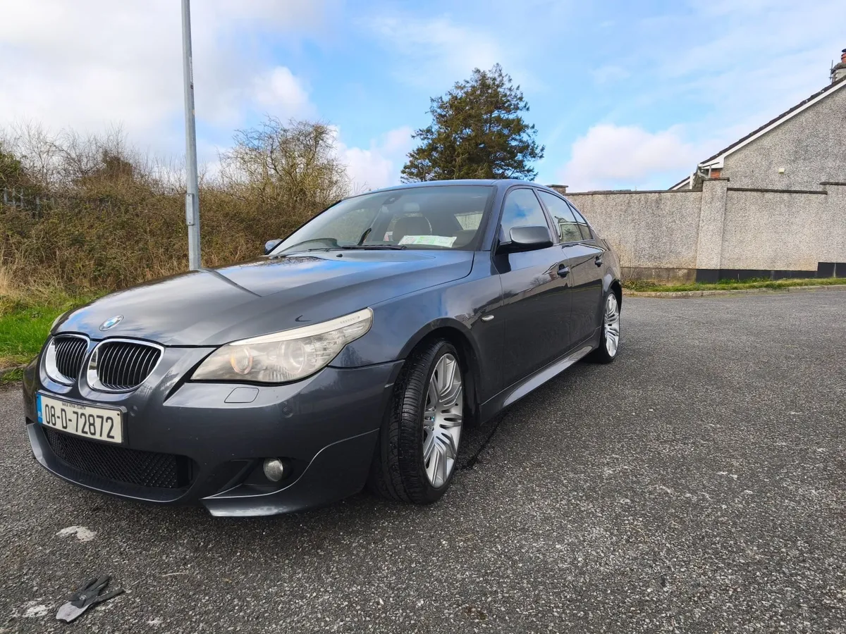BMW 5-Series 2008 - Image 1