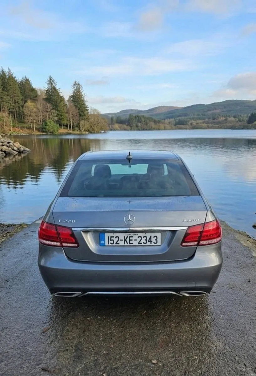 Car - Image 2
