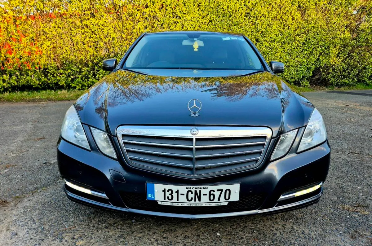 Mercedes e220 automatic - Image 2