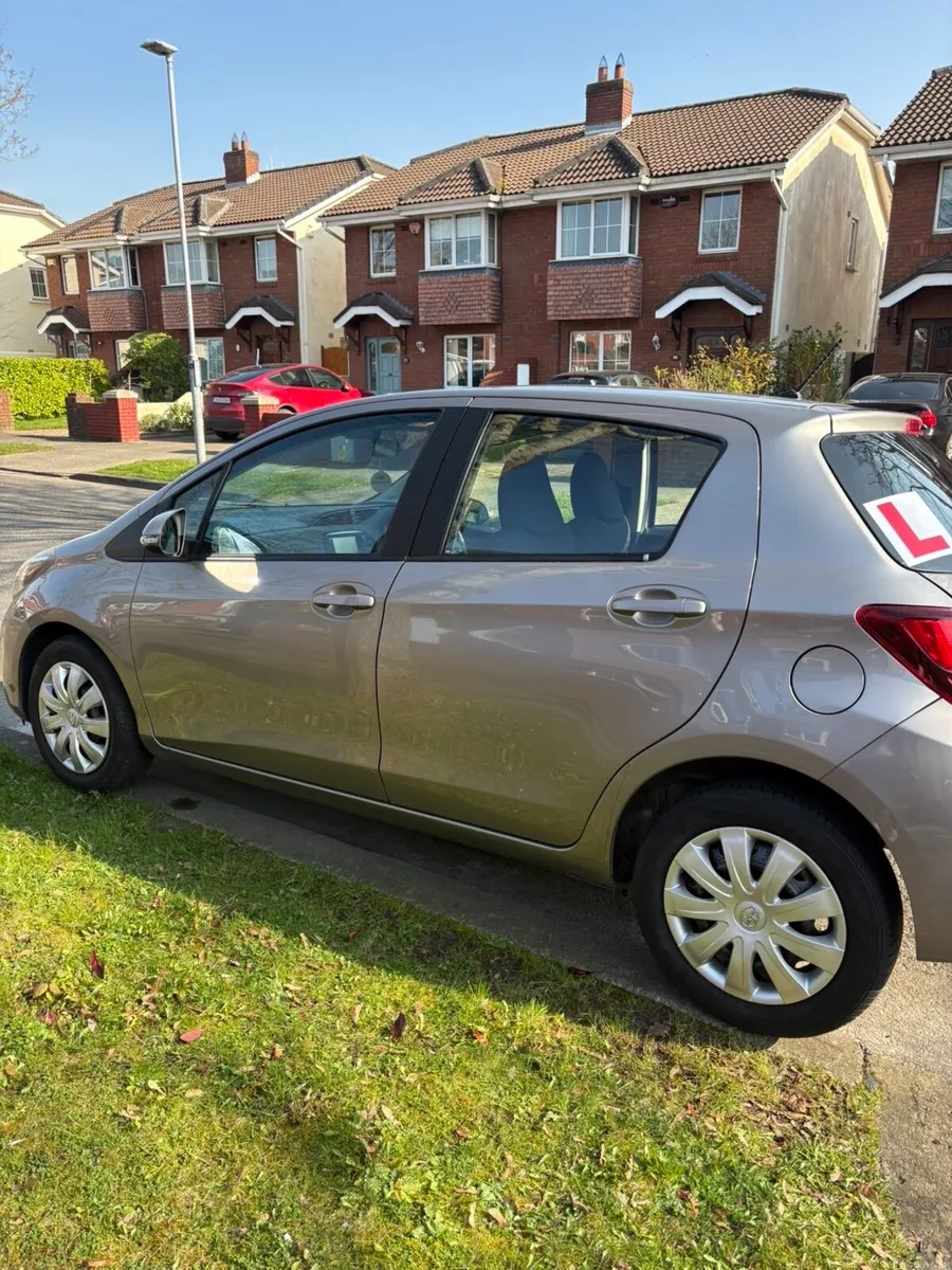 Toyota Yaris - Image 2