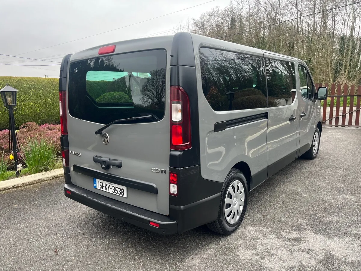 Vauxhall Vivaro 9 seater - Image 4