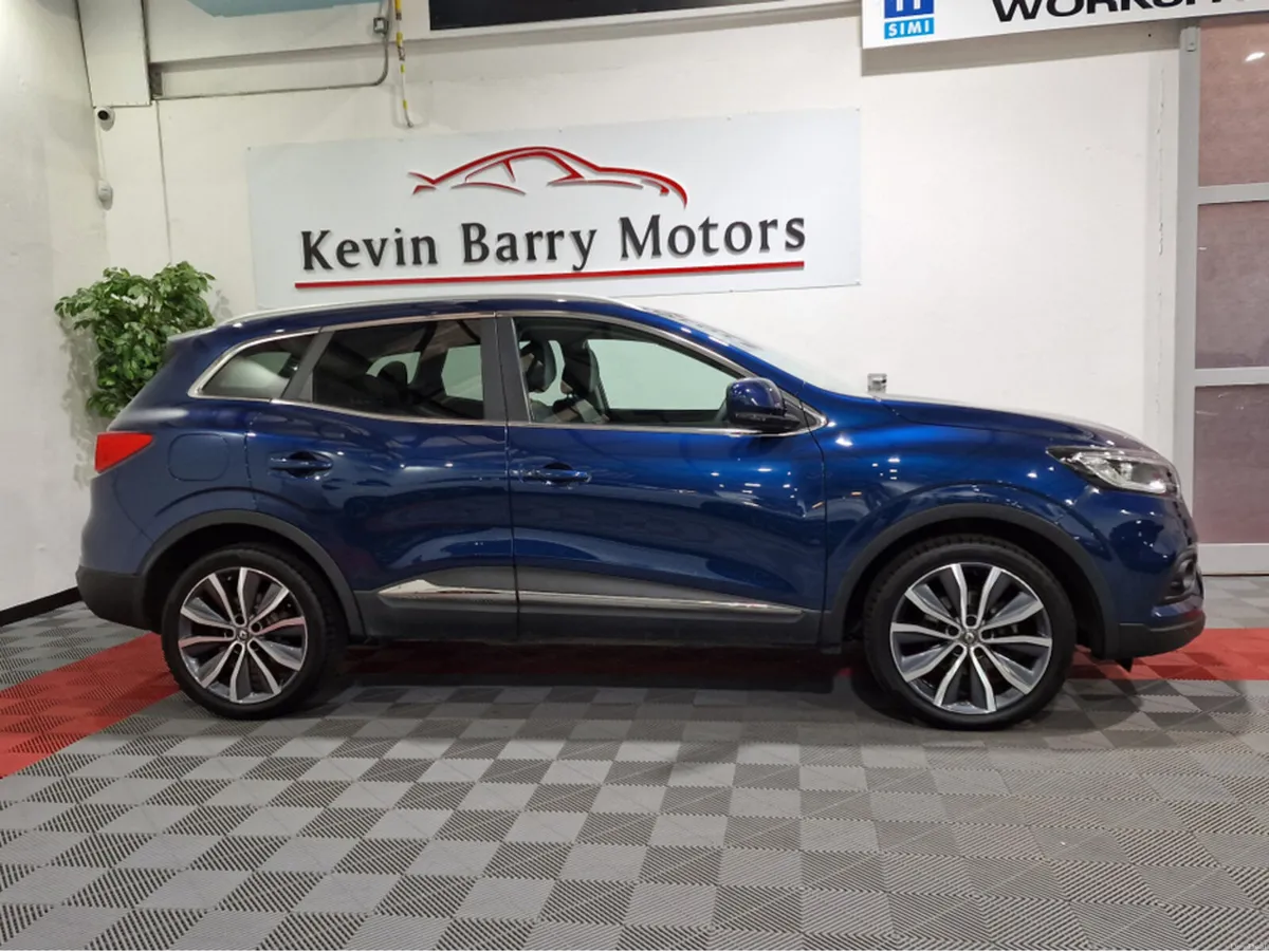 Renault Kadjar 1.5DCi ICONIC 115BHP AUTOMATIC **OR - Image 4