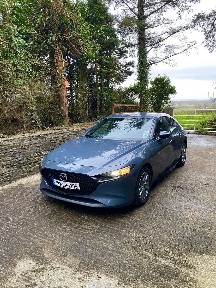 Mazda 3 2.0 SE-L LUX 122PS MHEV - Image 1