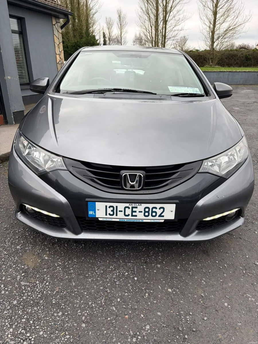 Honda Civic 2013 - Image 4