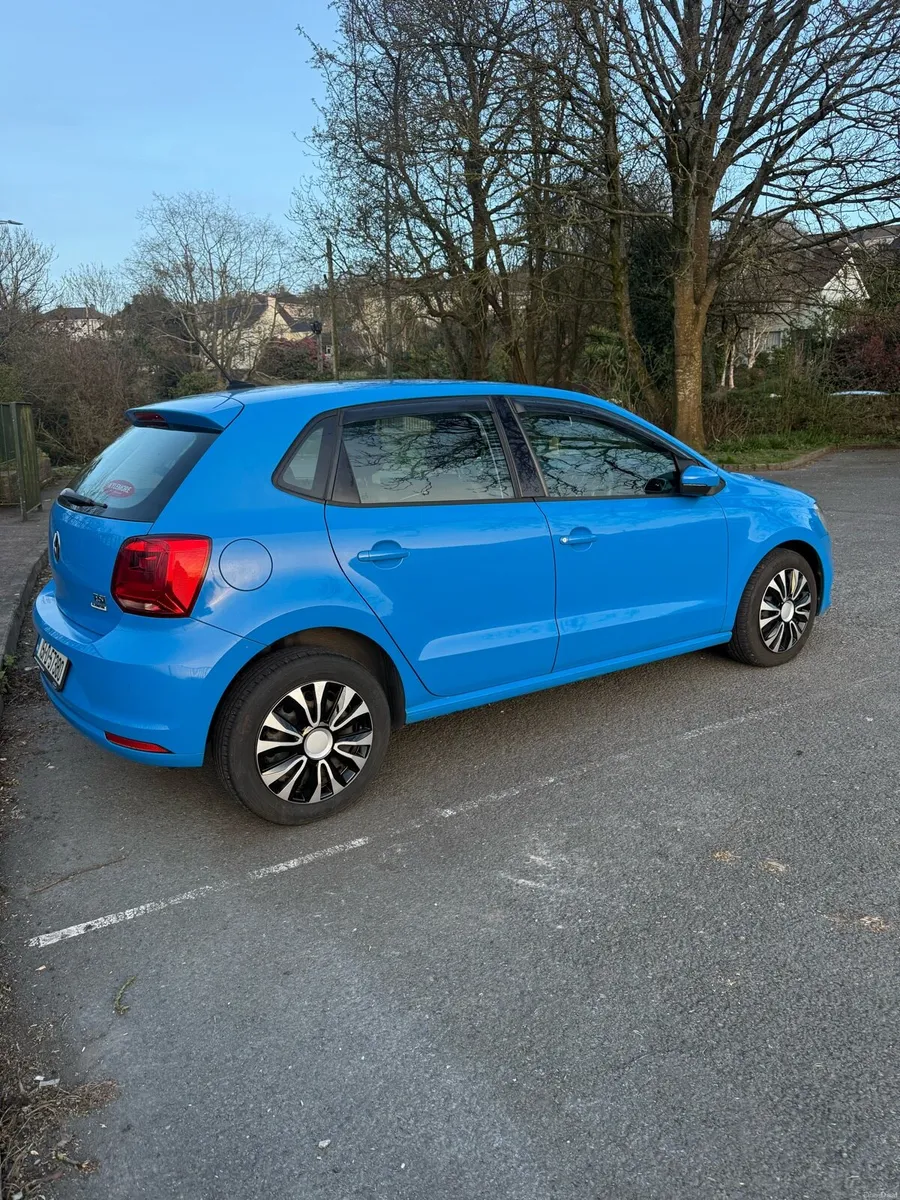 Automatic Blue Volkswagen Polo- 2015 - Image 2