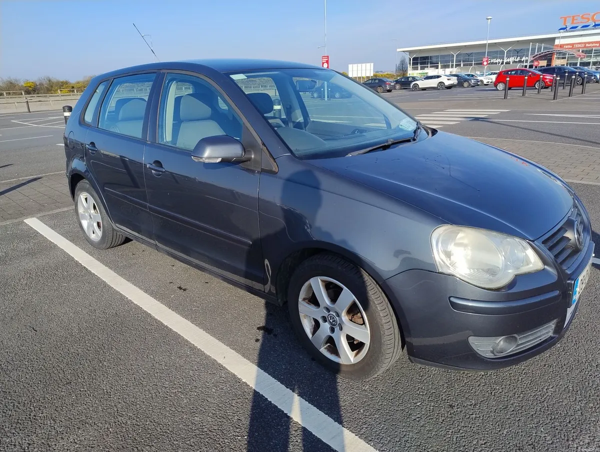 Volkswagen Polo 2009 - Image 2