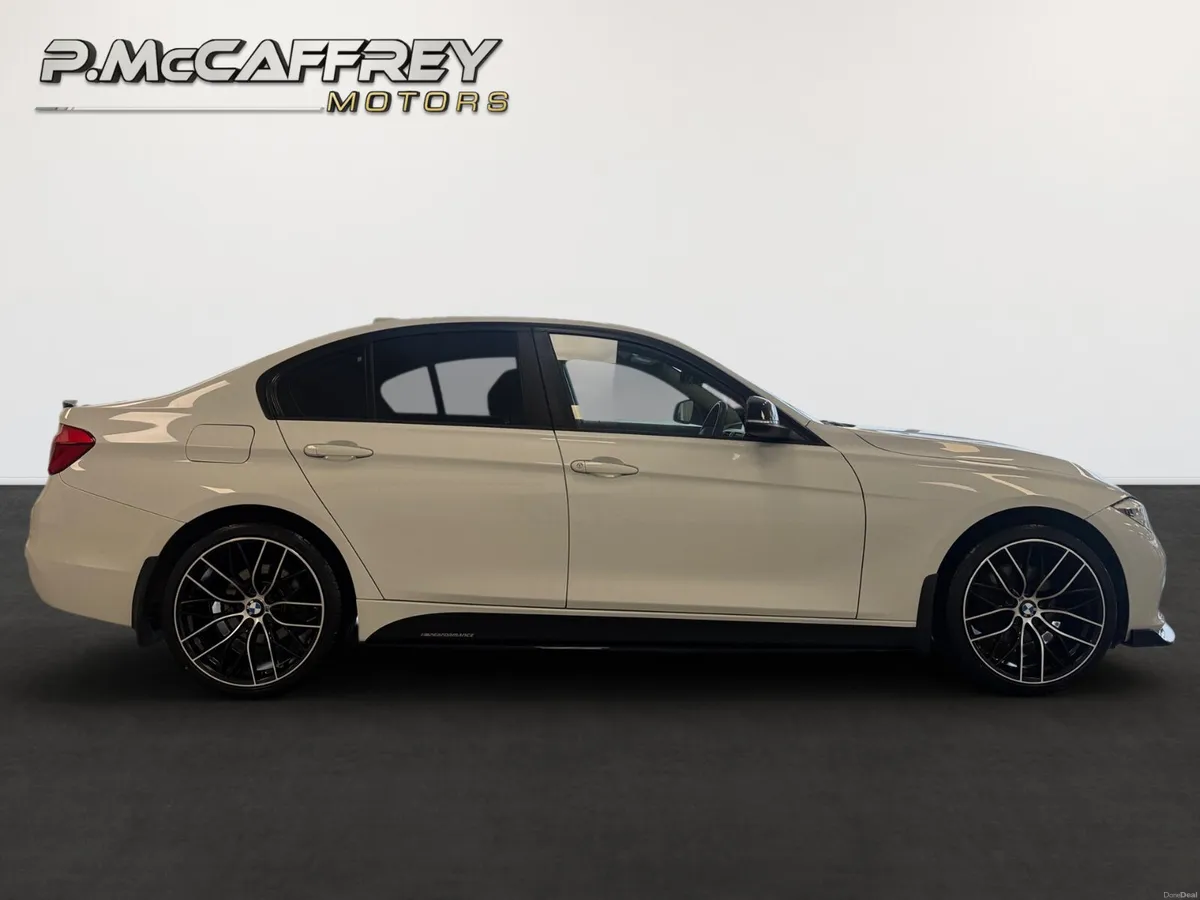 2016 BMW 320D ED PLUS F30 M-PERFORMANCE KIT - Image 4