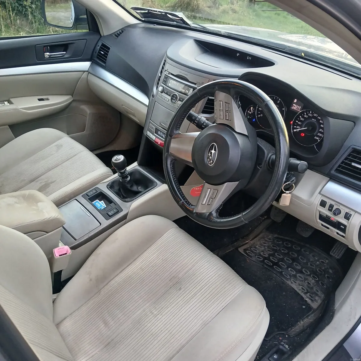 Subaru Legacy 2014 - Image 1