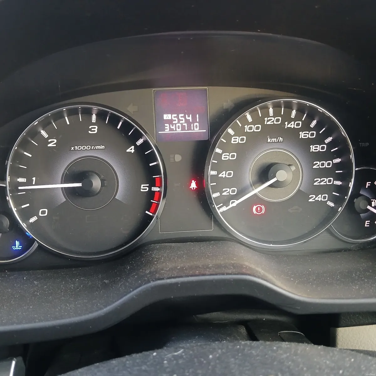 Subaru Legacy 2014 - Image 2