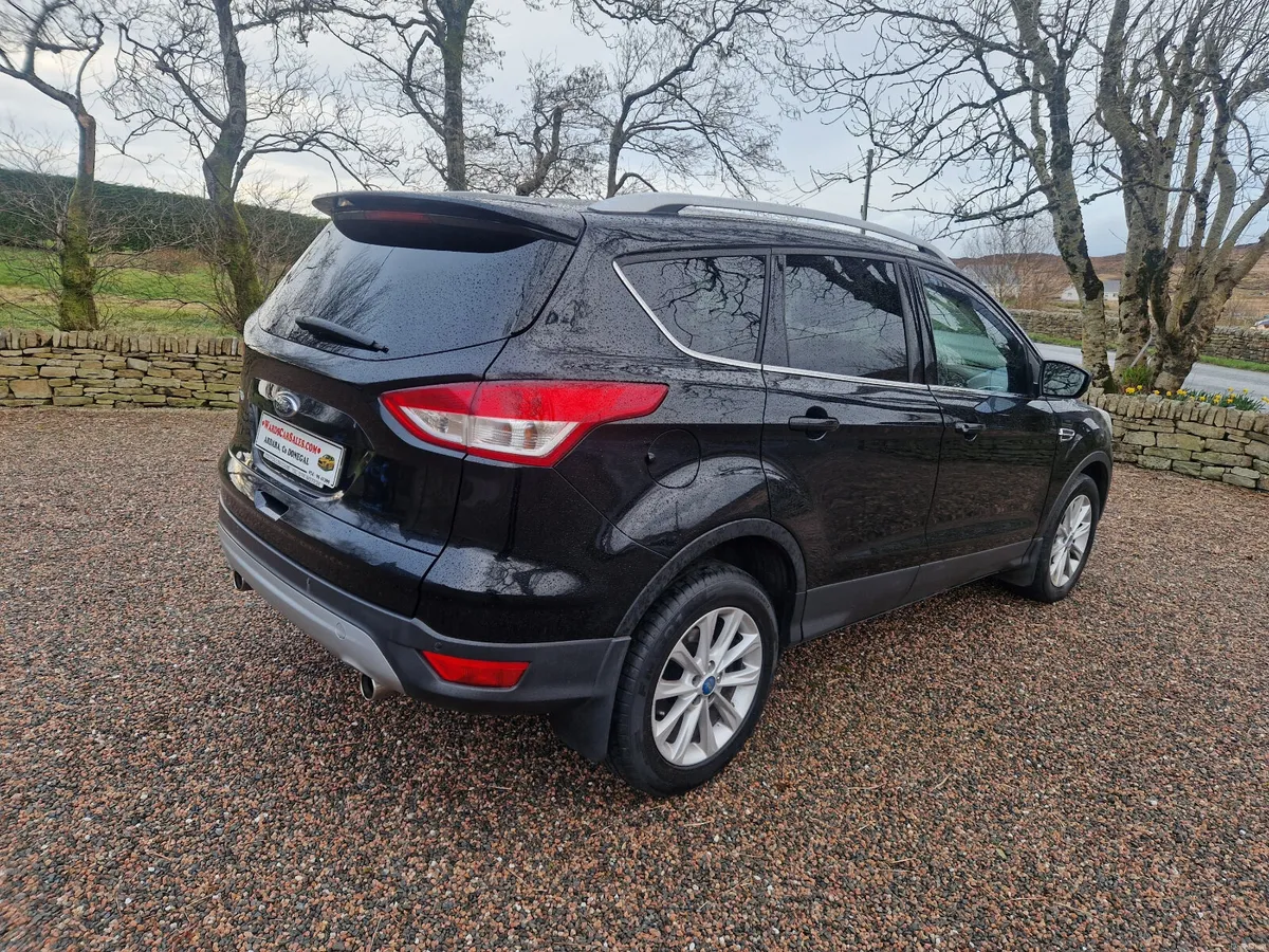 Ford Kuga 2015 - Image 2