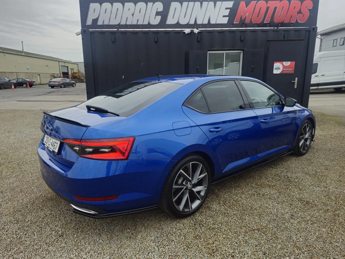 201 Skoda Superb Sportline - Image 4