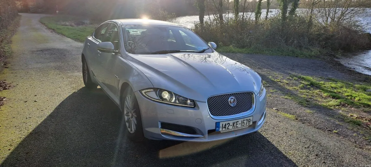 Jaguar XF 2014 - Image 1