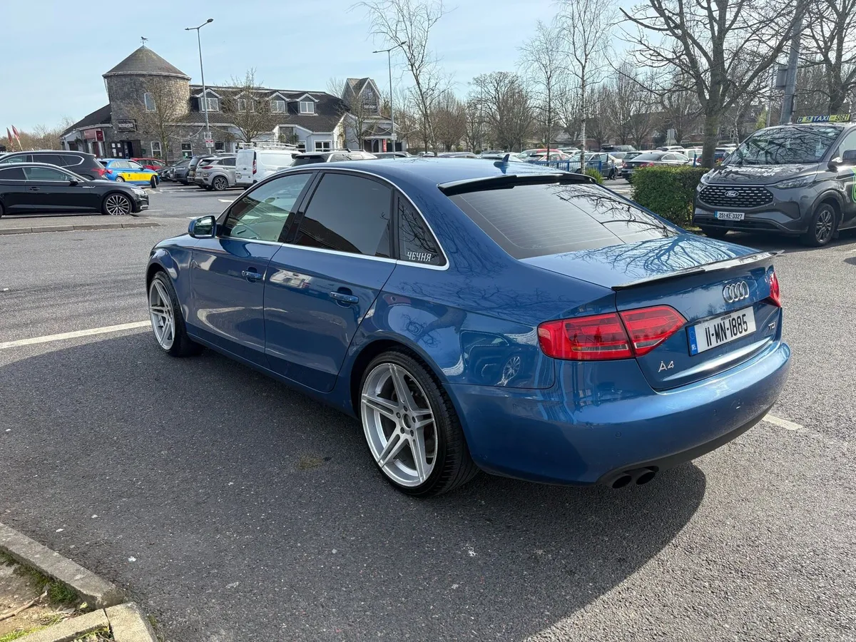 2011 Audi A4 - Image 1
