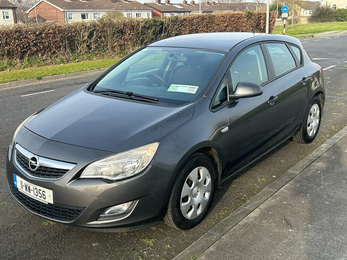 2011 OPEL ASTRA 1.7 CDTI 5DR HATCHBACK NCT 3/27 - Image 1