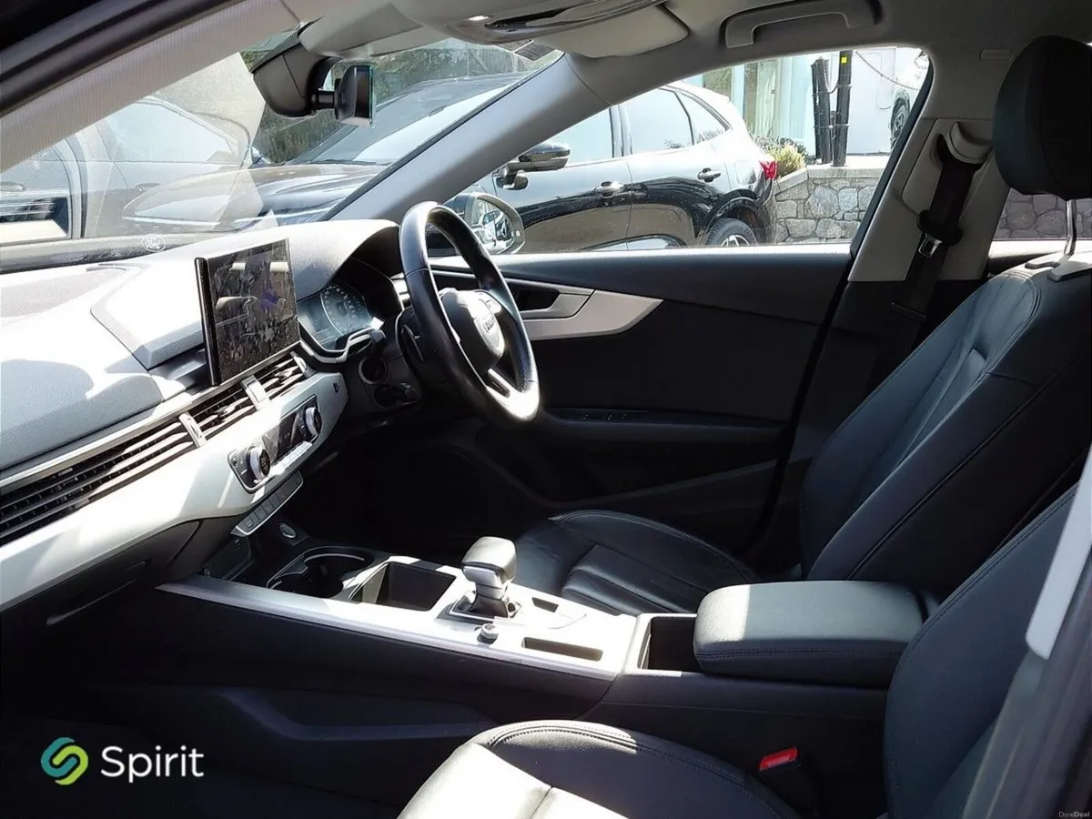 Audi A4 35 TDI 163HP S Tronic SE  FULL BLACK LEATH - Image 4