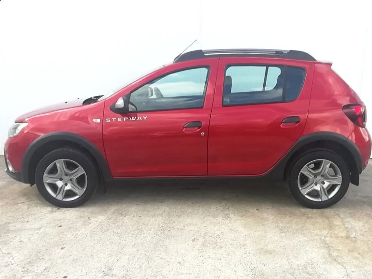Dacia Sandero Stepway TCe 90 STEPWAY Techroad - Image 3