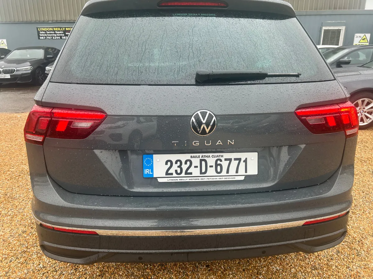 Volkswagen Tiguan Life 2.0 TDI - Image 5