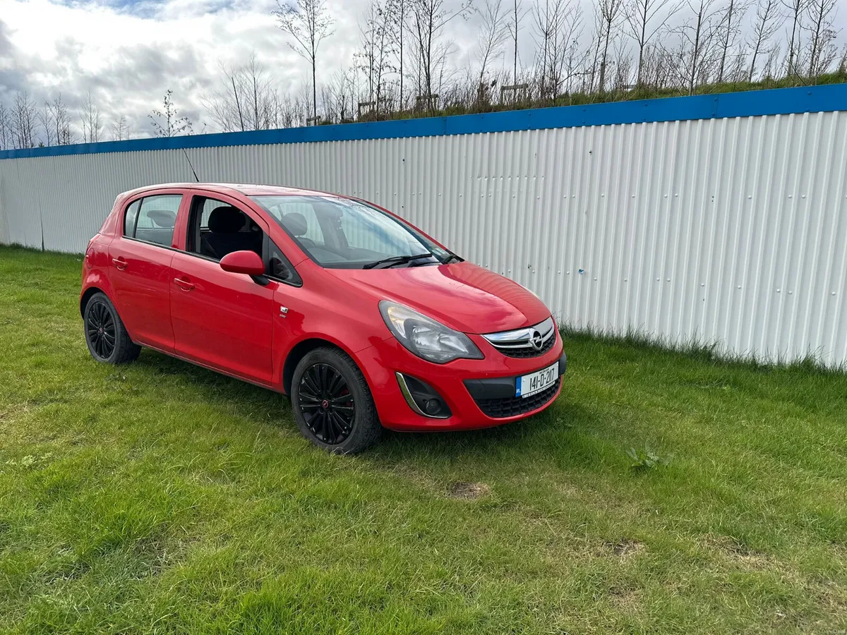 Opel Corsa 2014 - Image 1