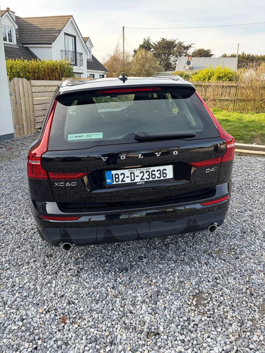 Volvo XC60 2018 - Image 3