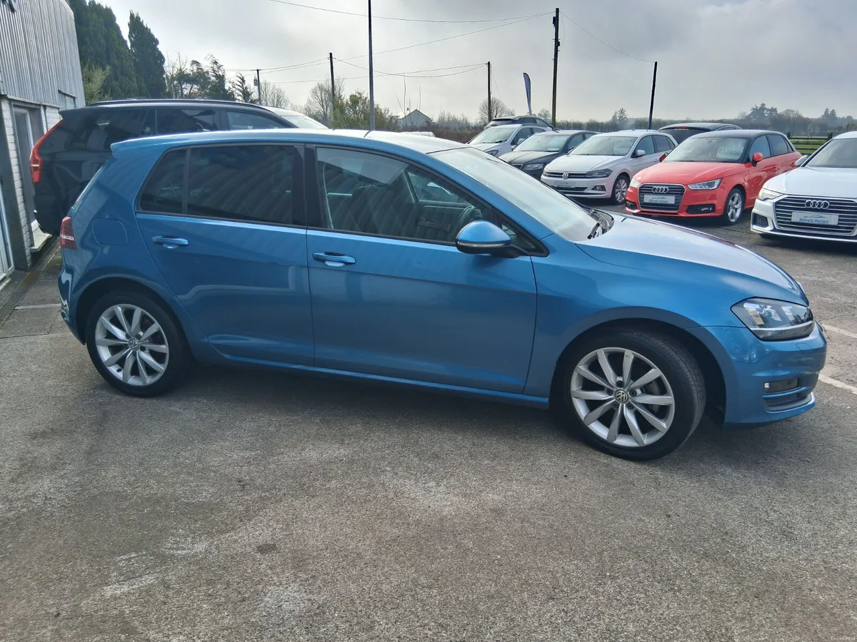 2017 Volkswagen Golf 1.2 TSI Highline - Image 5