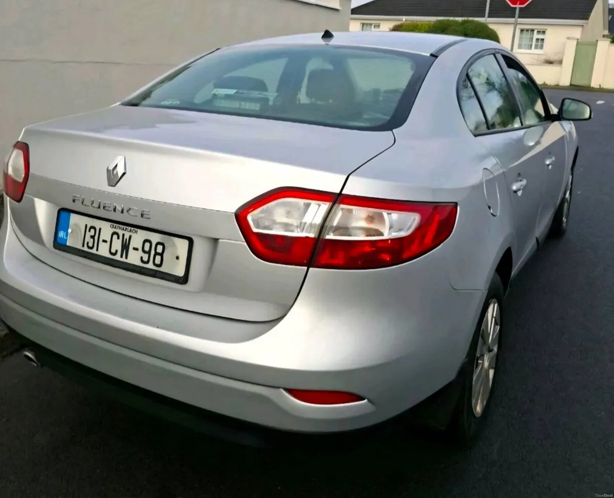 Renault Fluence nct 05/26 read ad - Image 3