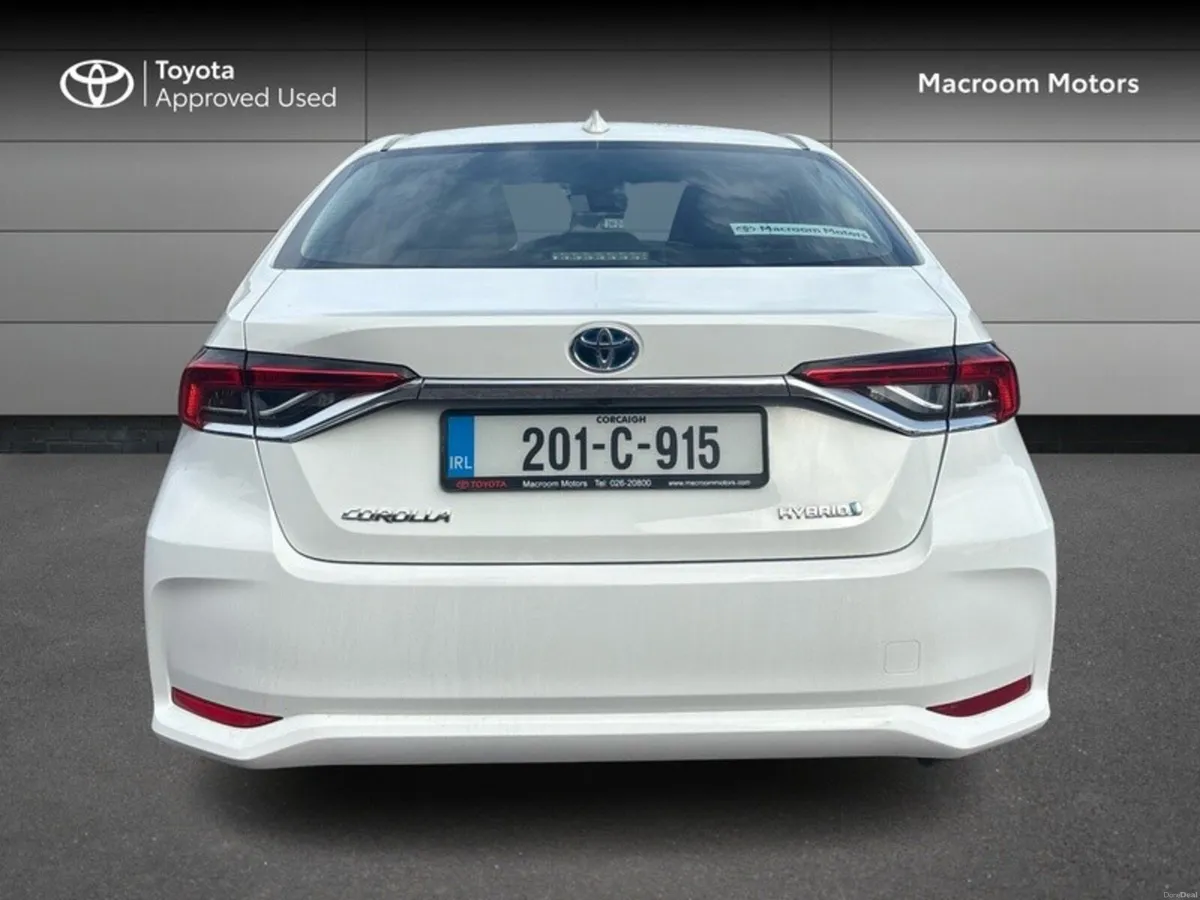 Toyota Corolla COROLLA HYBRID LUNA SAL - Image 4