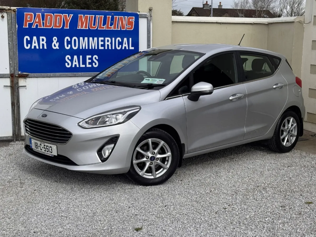 Ford Fiesta TITANIUM 1.5 TDCI 85PS 6 6SPEED 4 - Image 3