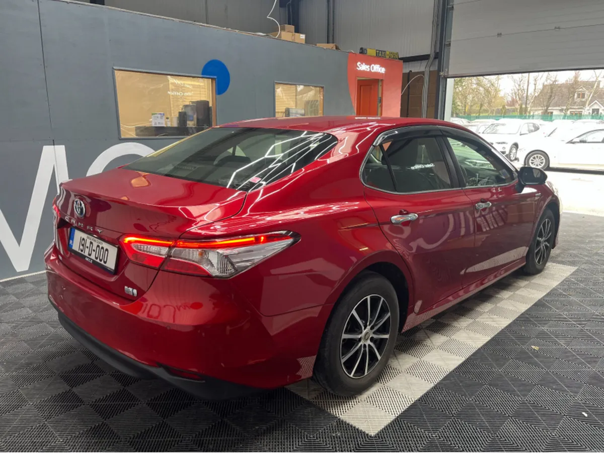 Toyota Camry €20950 2019 TOYOTA CAMRY X 2.5 AUTOMA - Image 2