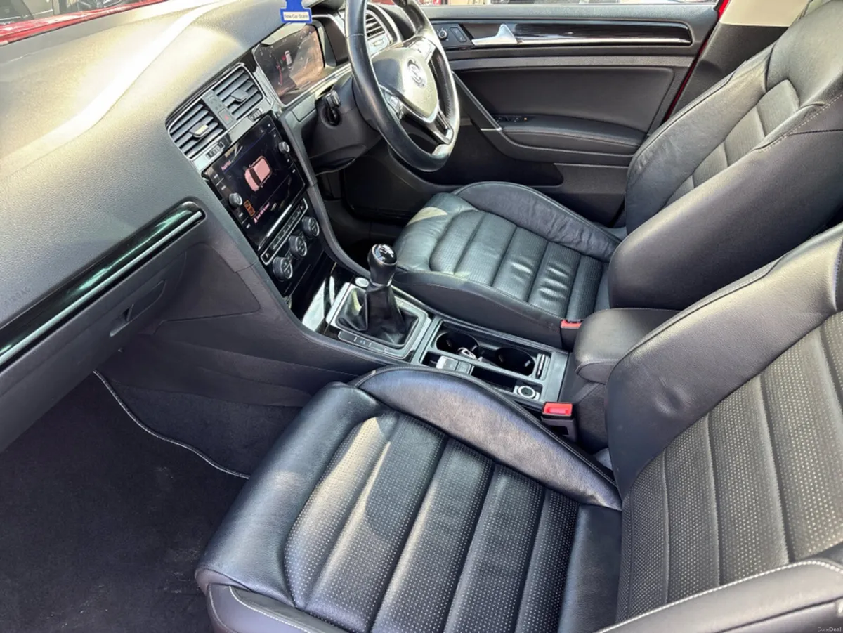 Volkswagen Golf R-LINE 1.6 TDI MANUAL 5SPEED 5DR 1 - Image 3