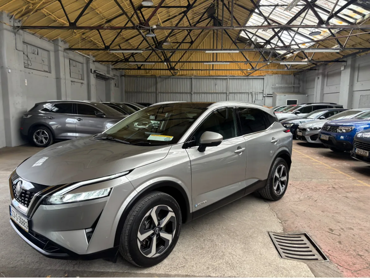 Nissan Qashqai EPOWER SV PREMIUM GR R RR 4DR AUTO - Image 3