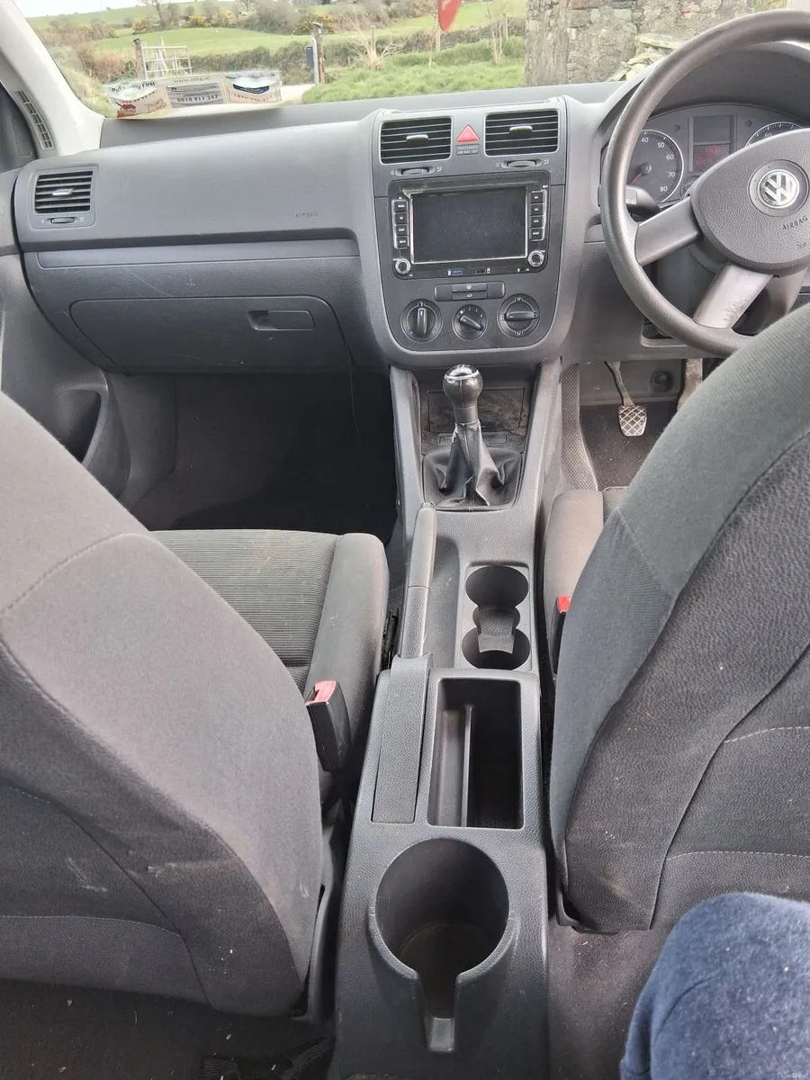 Volkswagen Golf 2004 - Image 3