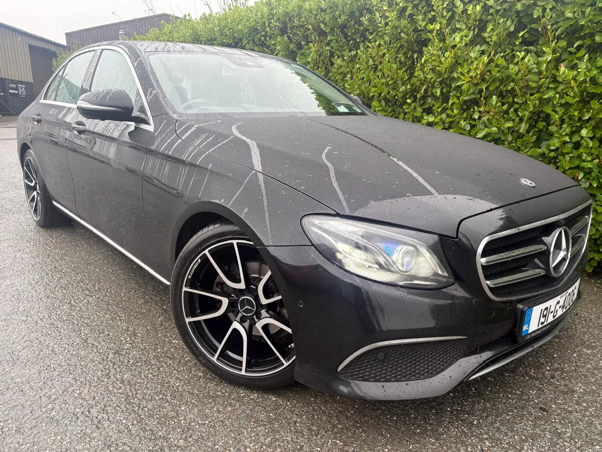 Mercedes-Benz E-Class 2019 E220 D SE PREMIUM AUTO - Image 3