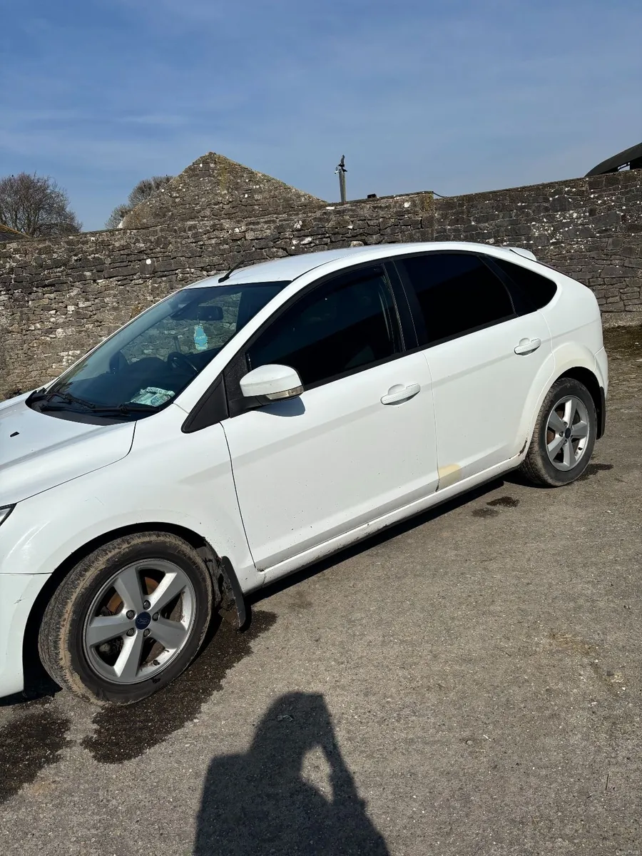 Ford Focus 2011 - Image 3