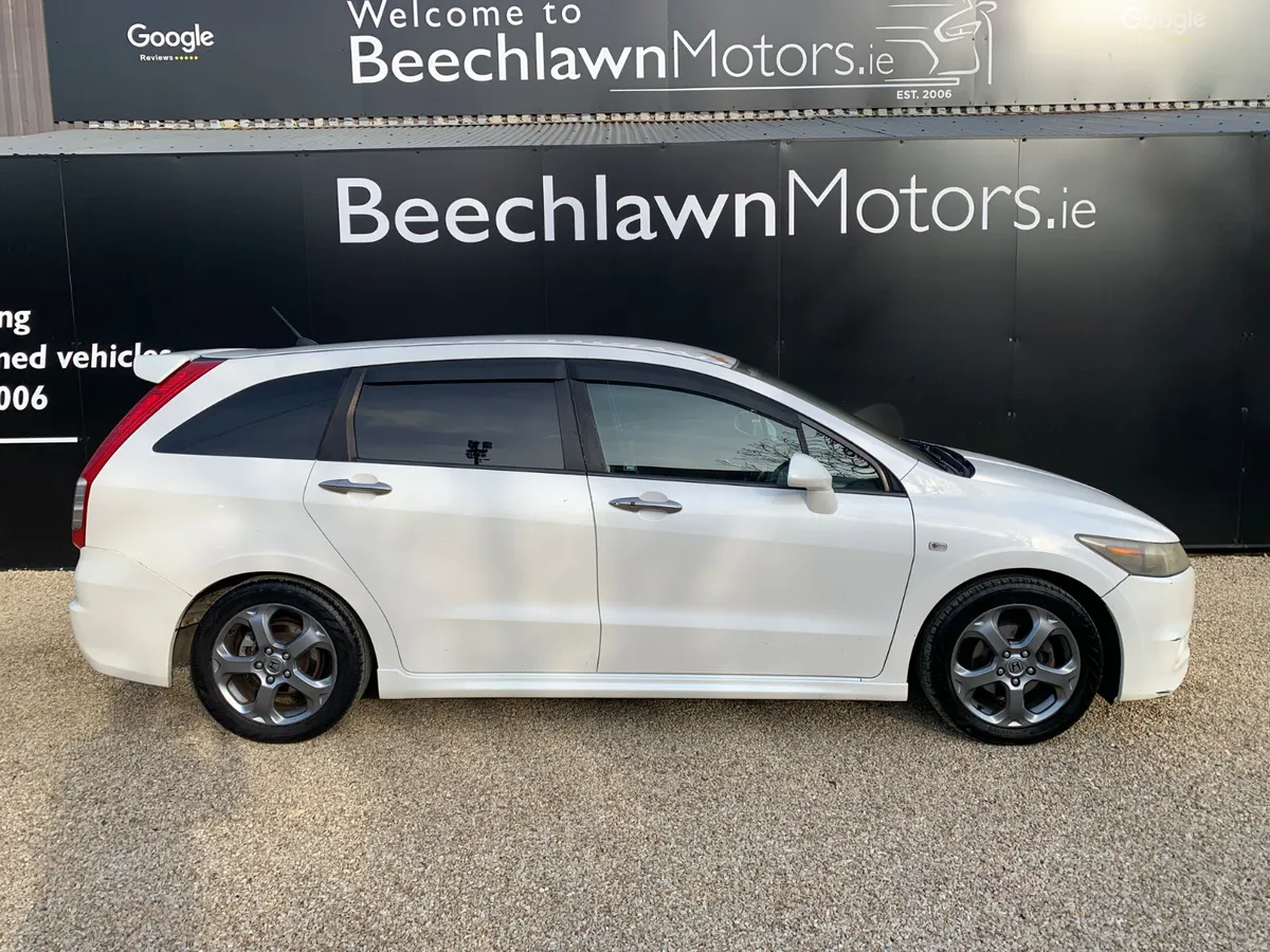 HONDA STREAM 1.8I AUTOMATIC 7 SEATER RSZ - Image 2