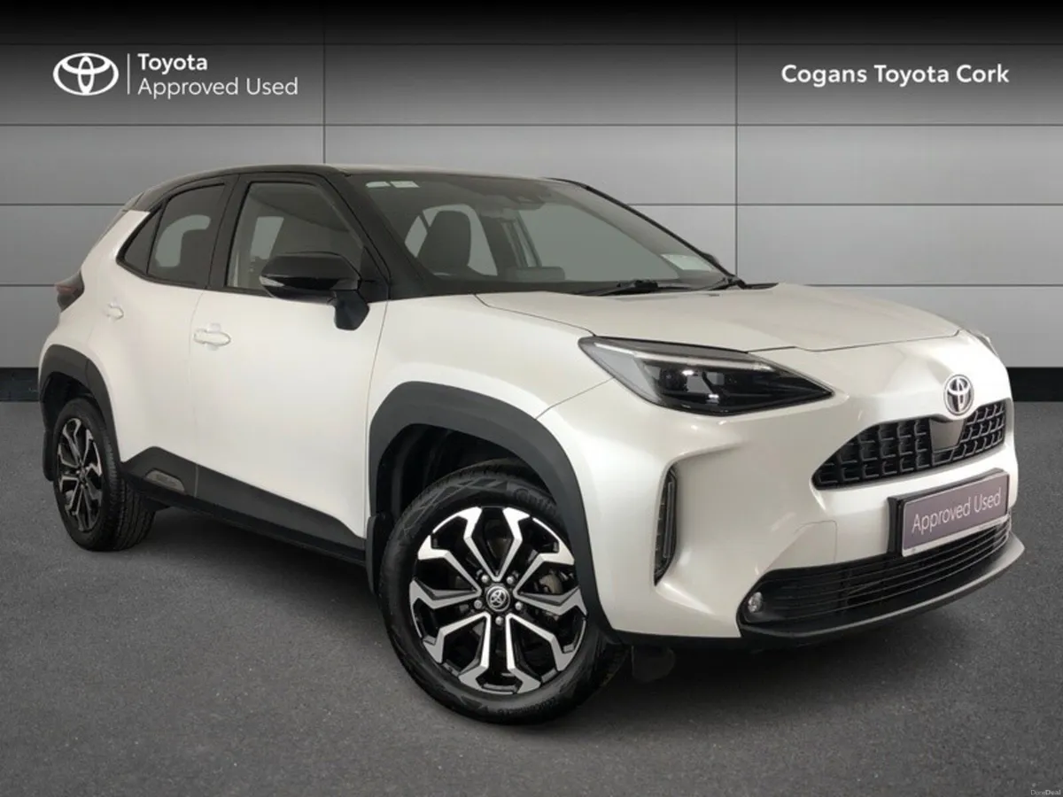 Toyota Yaris Cross YARIS CROSS LUNA SPORT - Image 1