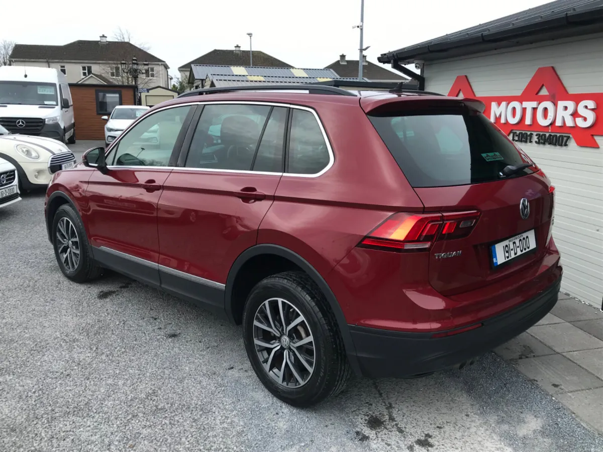 2019 VOLKSWAGEN TIGUAN 2.0 TDI COMFORTLINE AUTO - Image 2