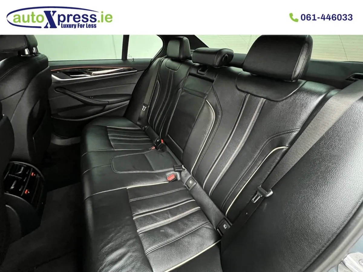 BMW 5-Series 523D M-SPORT Automatic, Reverse camer - Image 4
