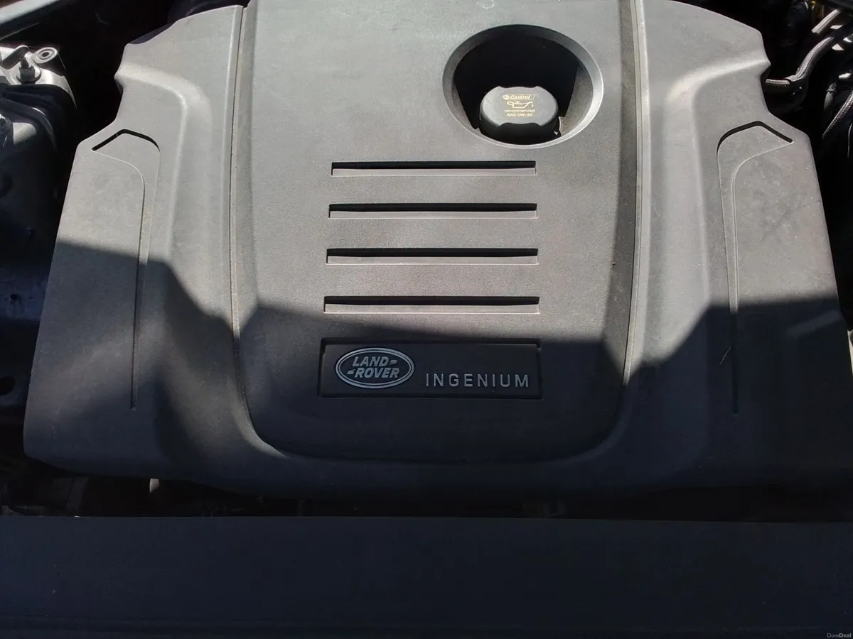 Land Rover Discovery 2017 HSE - Image 4