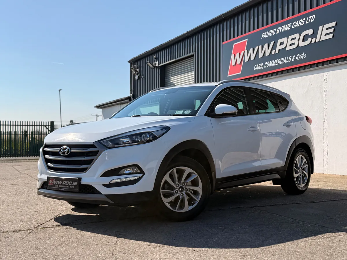 Hyundai Tucson  1.7Crdi Comfort Plus 111,000k 2017 - Image 1