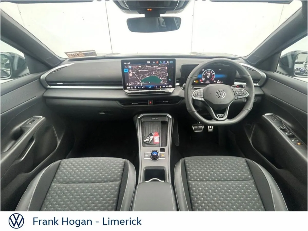 Volkswagen T-Roc THE ALL NEW VOLKSWAGEN T-ROC R-LI - Image 2