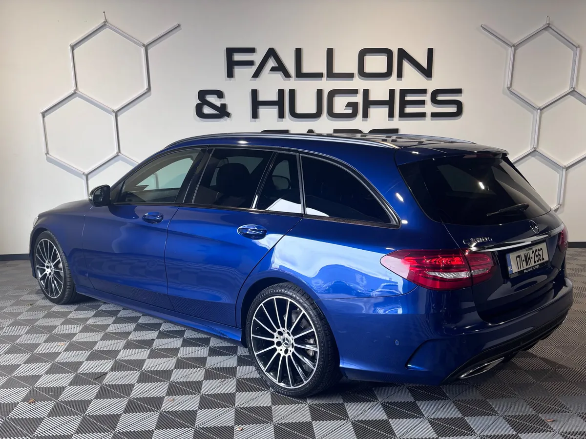 Mercedes-Benz C300h  AMG LINE 5DR AUTO - Image 4