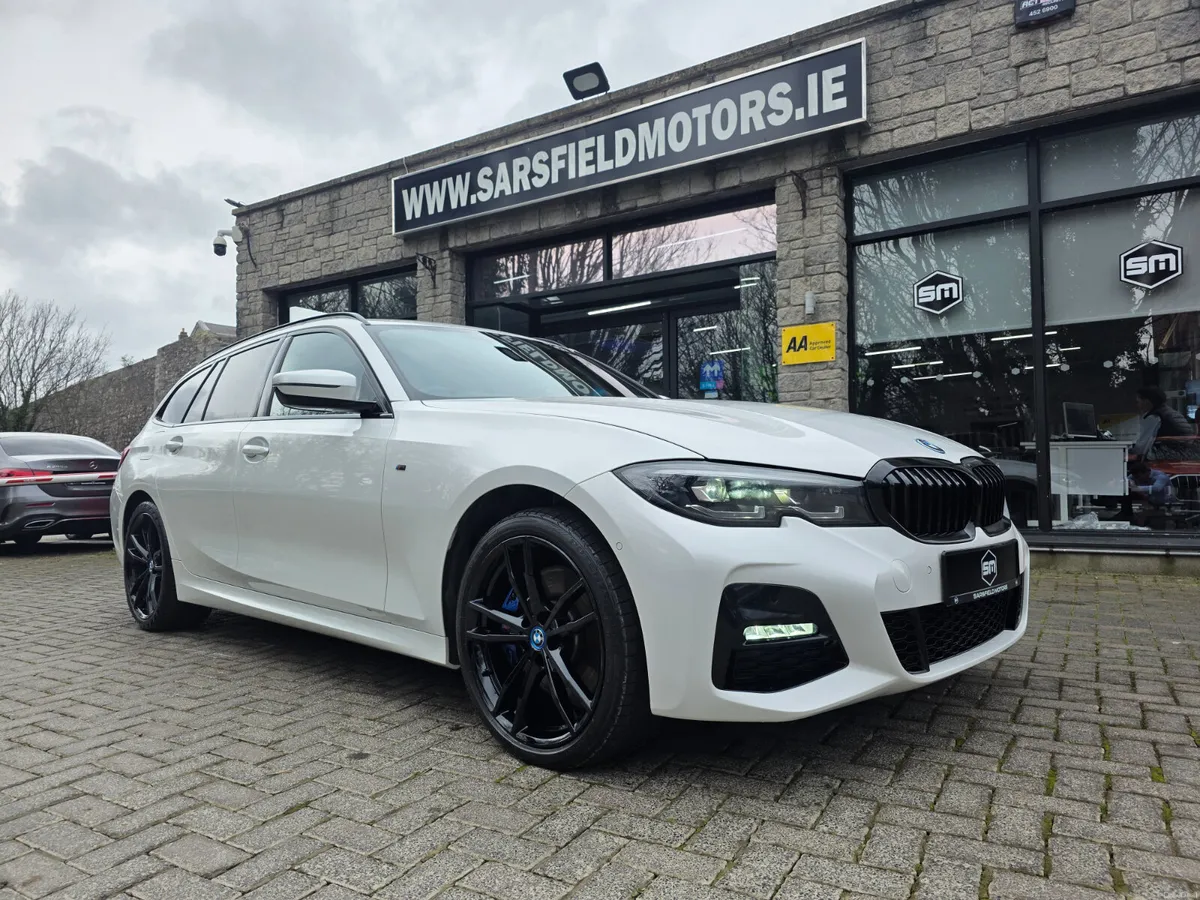 2021 BMW 330E XDRIVE M-SPORT TOURING. - Image 1