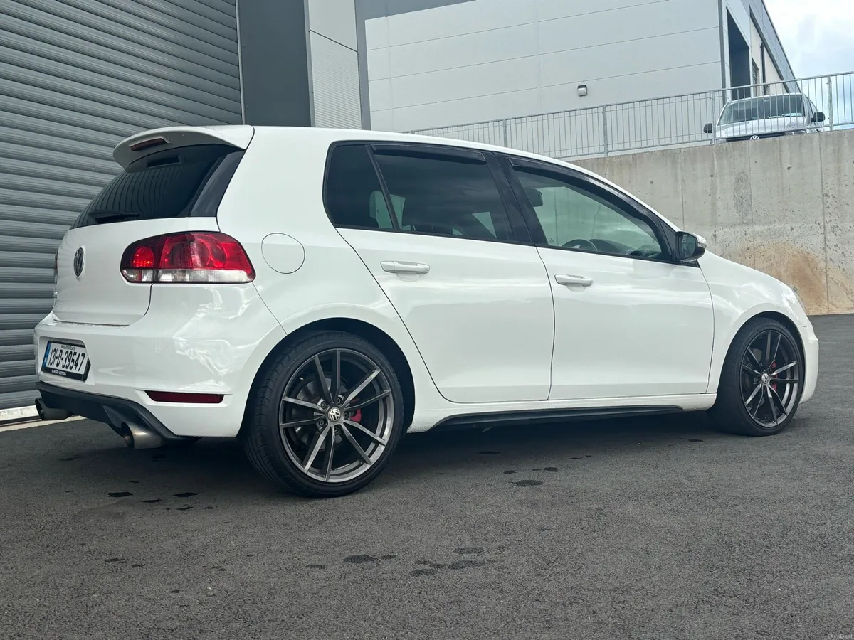 Golf gti - Image 3