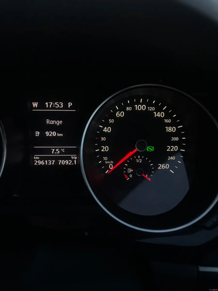 Volkswagen Jetta 2017 - Image 3