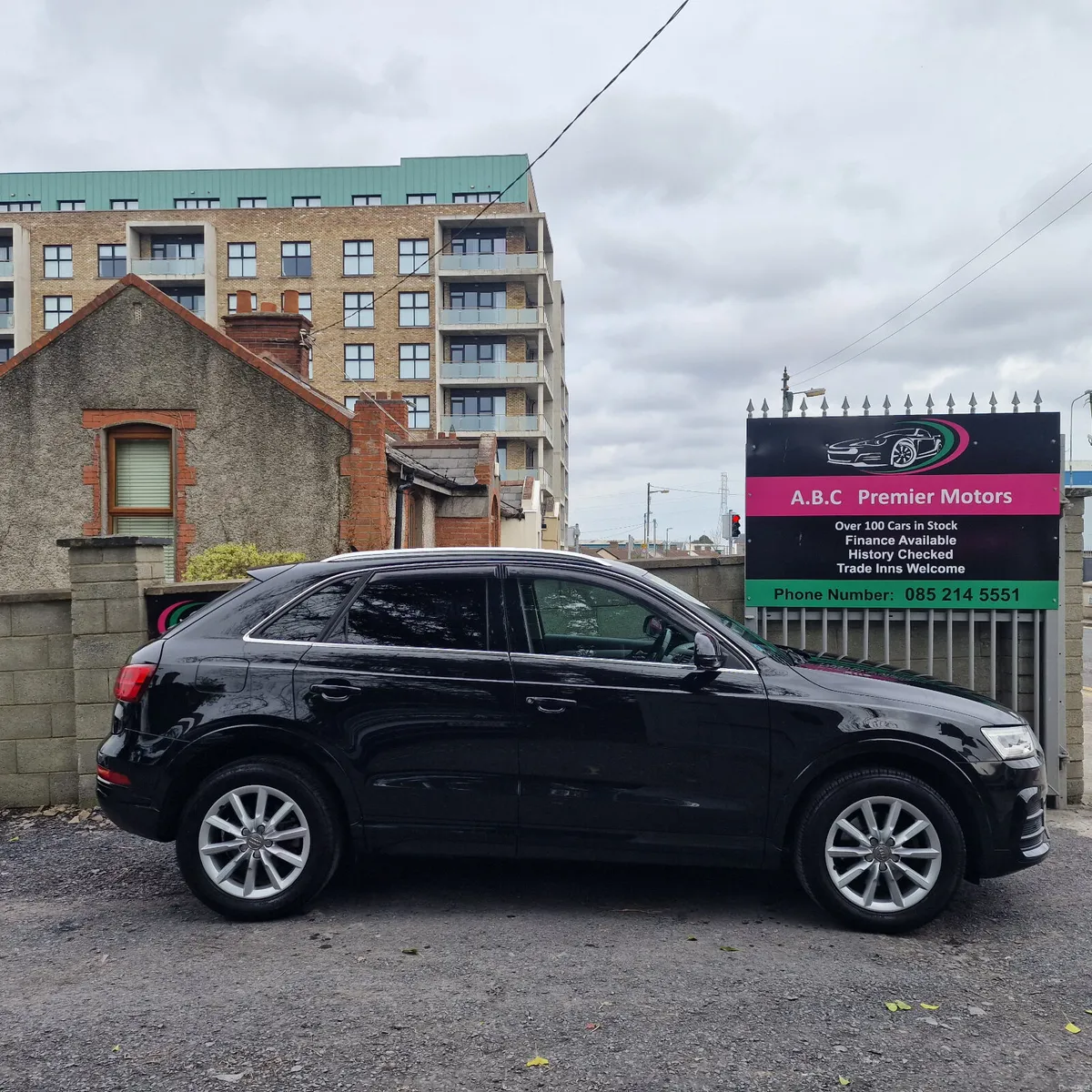 Audi Q3 2016 Automatic - Image 2