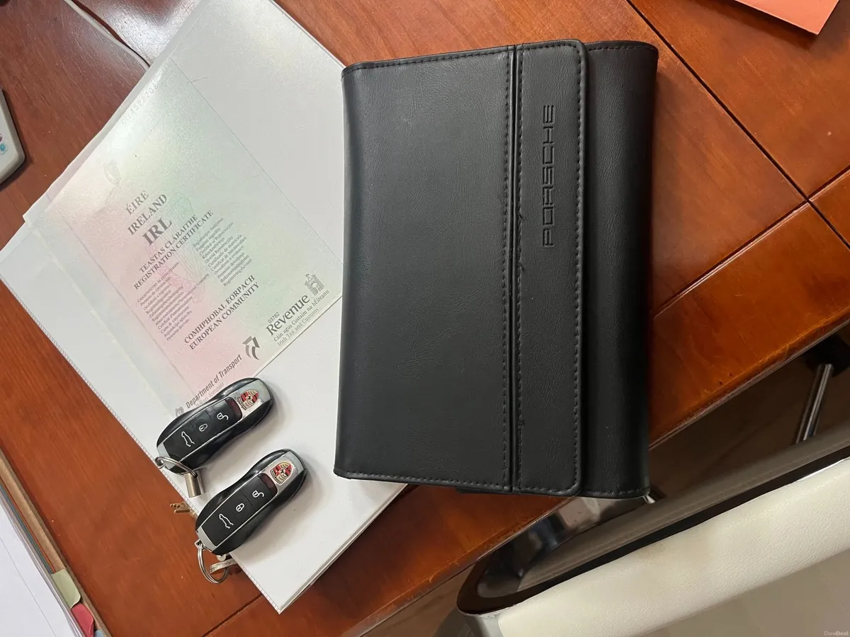 Porsche Cayenne 2014 - Image 2